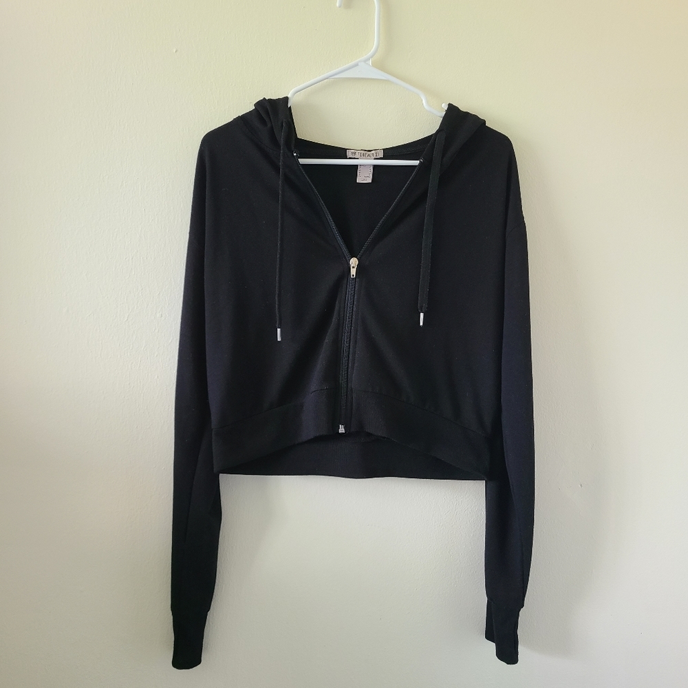 F21 Black Cropped Athletic Hoodie